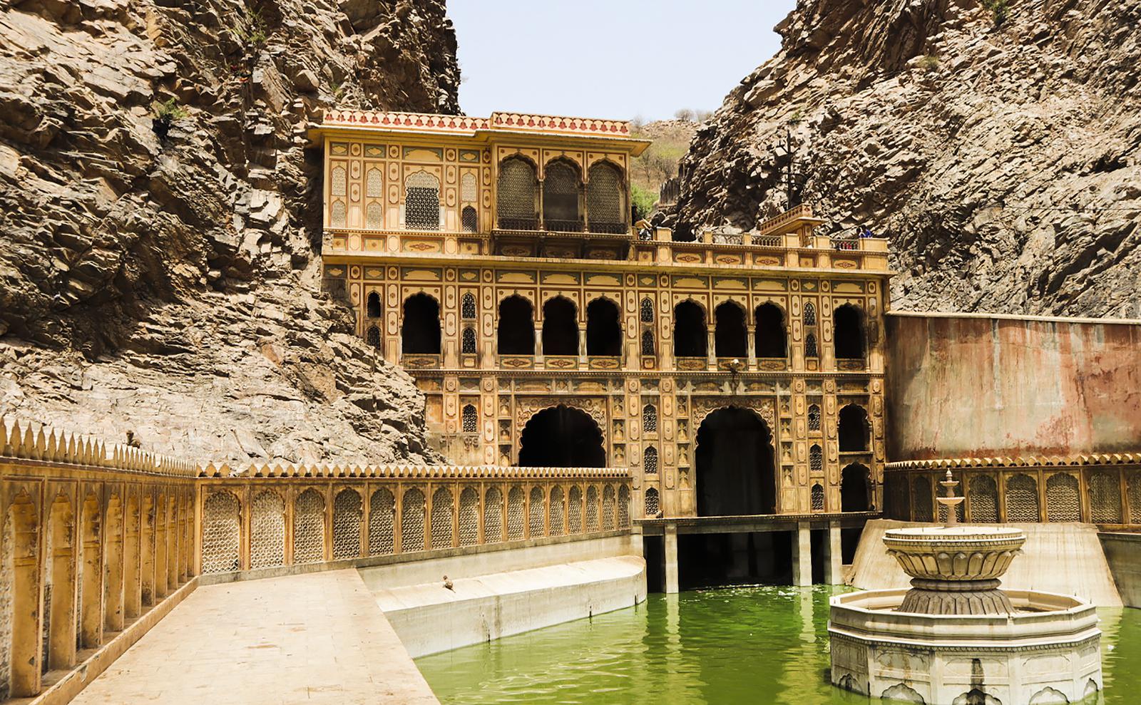 Golden Triangle & Ranthambore