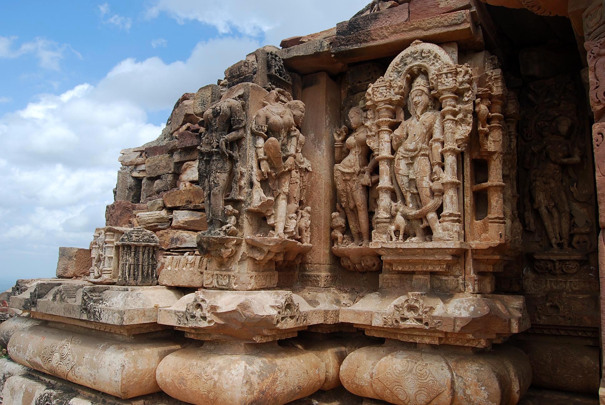 Realm of Royals: Forts, Frescoes & Folklore